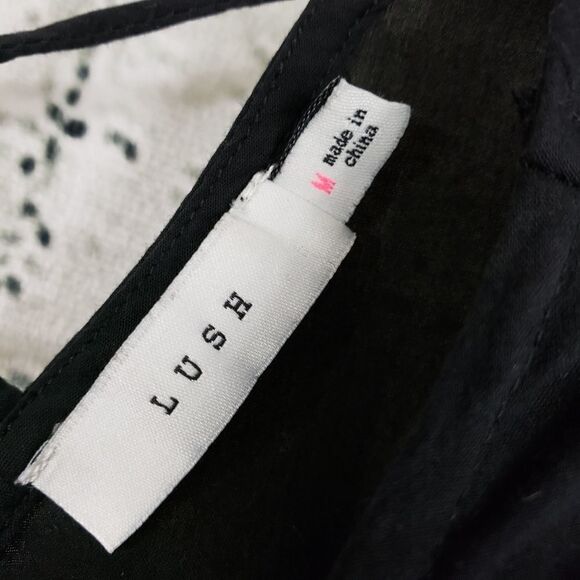 Lush cropped cutout front long sleeve shirt - Picture 6 of 7